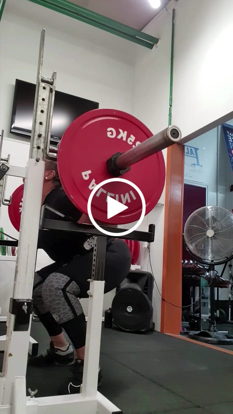 Customer video review of 7mm Inferno Neoprene Knee Sleeves, Dark Leo - IPF Approved (Pair)