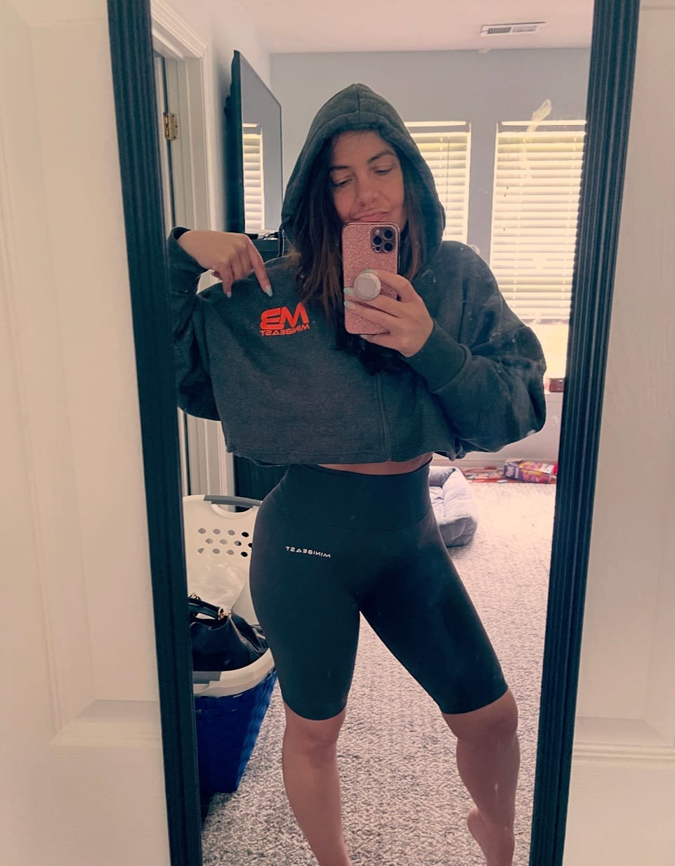 Customer photo review of Boyfriend Cropped Hoodie