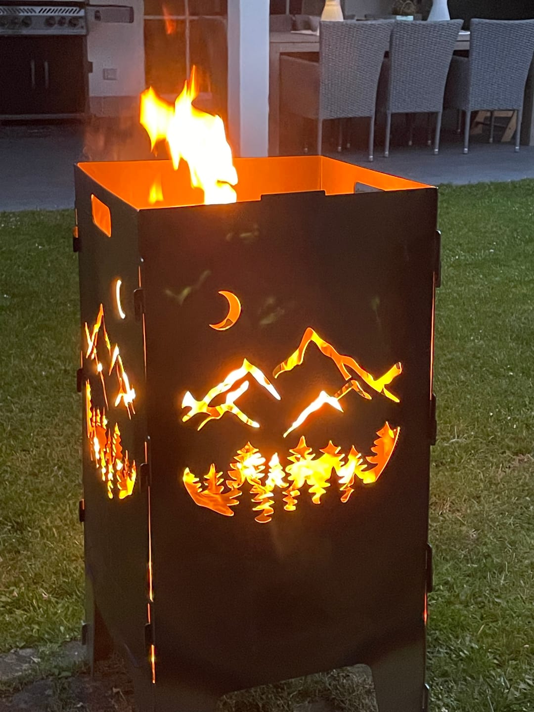 Customer photo review of Feuertonne Berge aus edlem Stahl
