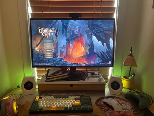 Customer photo review of G2000 Gaming Speaker