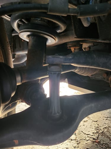 Customer photo review of KSP Front Stabilizer Sway Bar Link For Chevy Silverado GMC Sierra Escalade Yukon OEM Stock Replacement