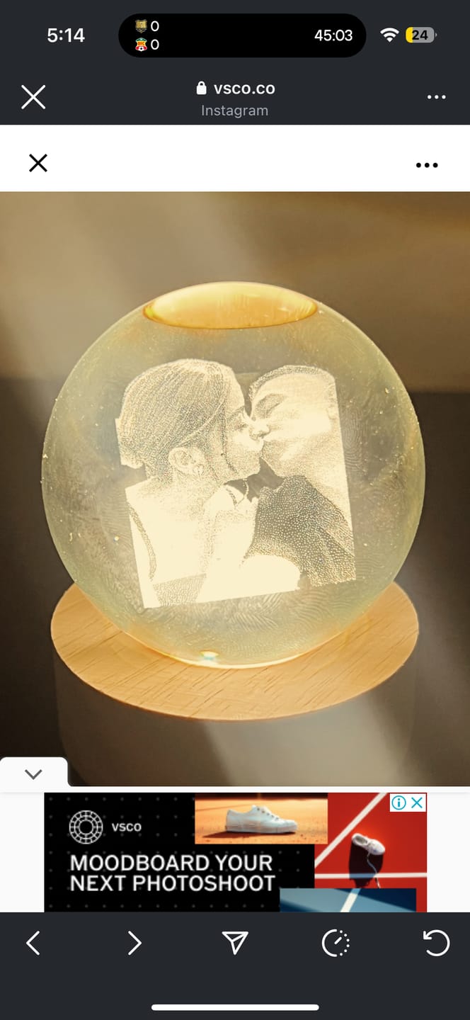 Customer photo review of Esfera de cristal Personalizable