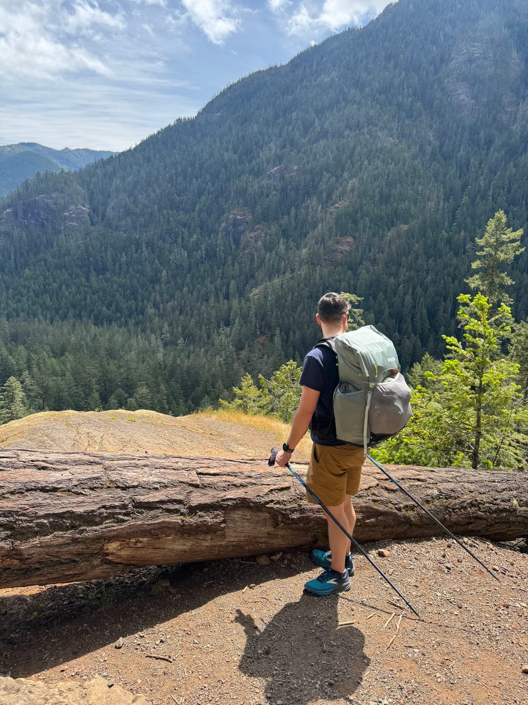 Customer photo review of Mariposa 60 Backpack
