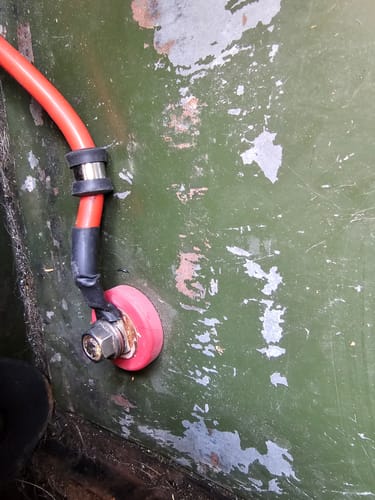 Customer photo review of Bulkhead Power Cable Connector