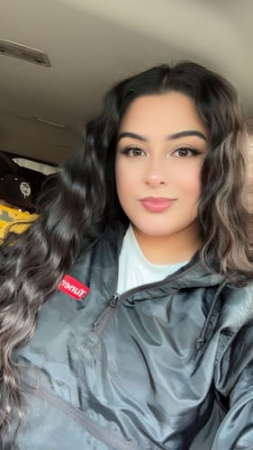 Customer photo review of Ladies - Crop Windbreaker