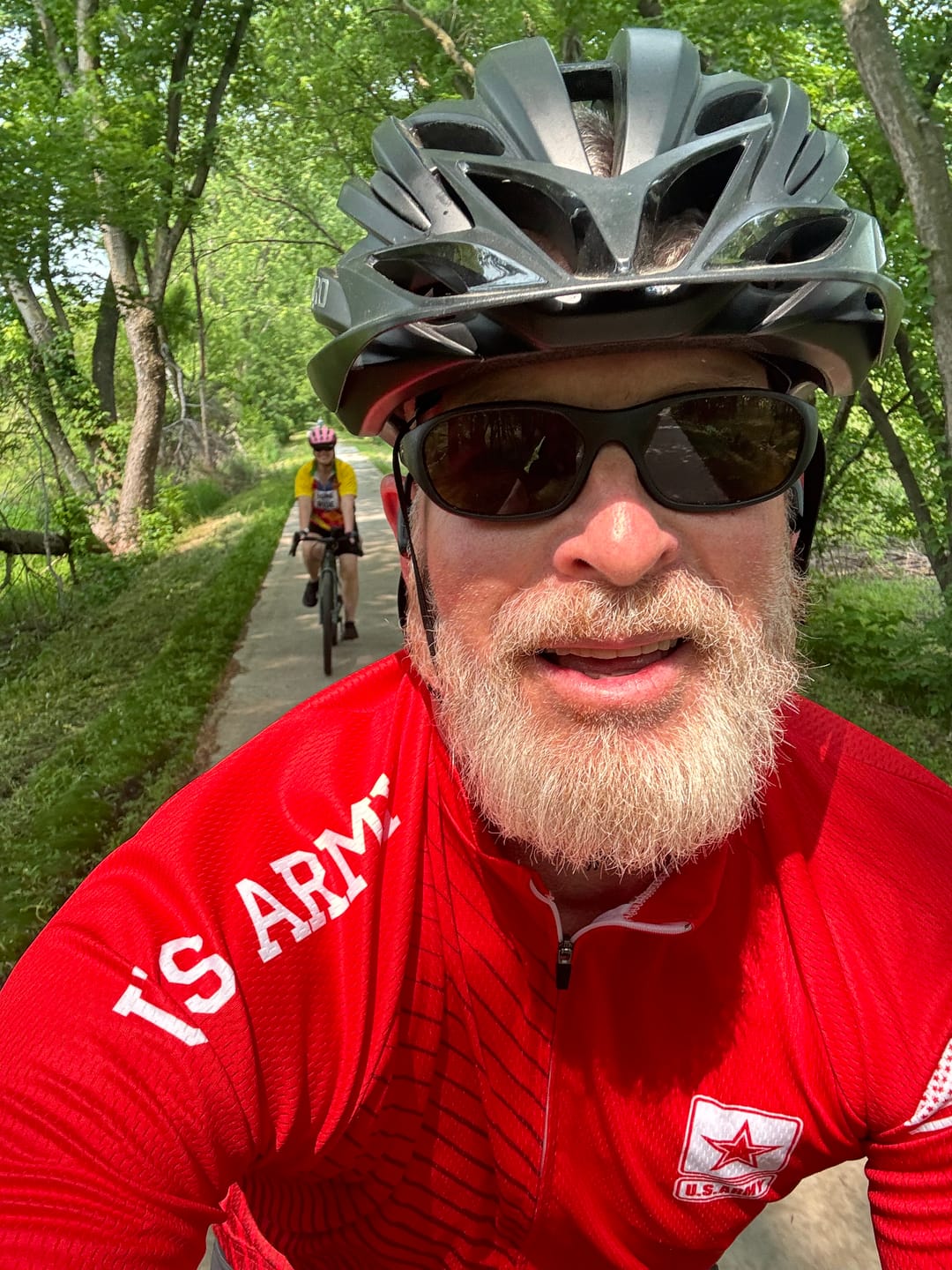 Customer photo review of Army Red Short Sleeve Cycling Jersey