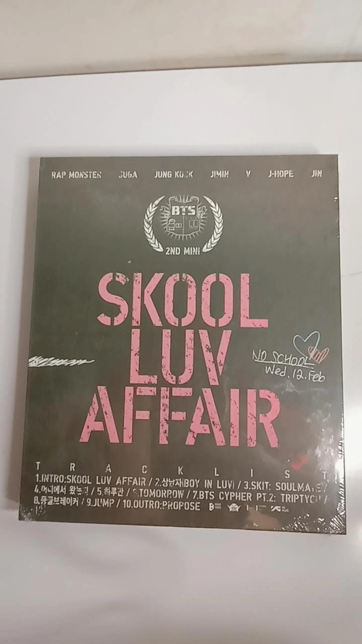 Customer photo review of BTS - 2ND MINI ALBUM SKOOL LUV AFFAIR