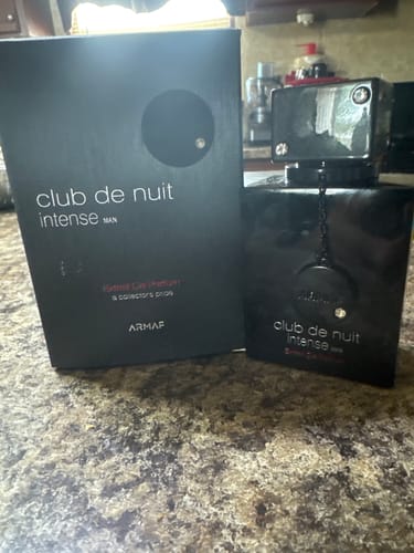 Customer photo review of Armaf Club De Nuit Intense Man Extrait de Parfum for Men, 2.37 fl. oz