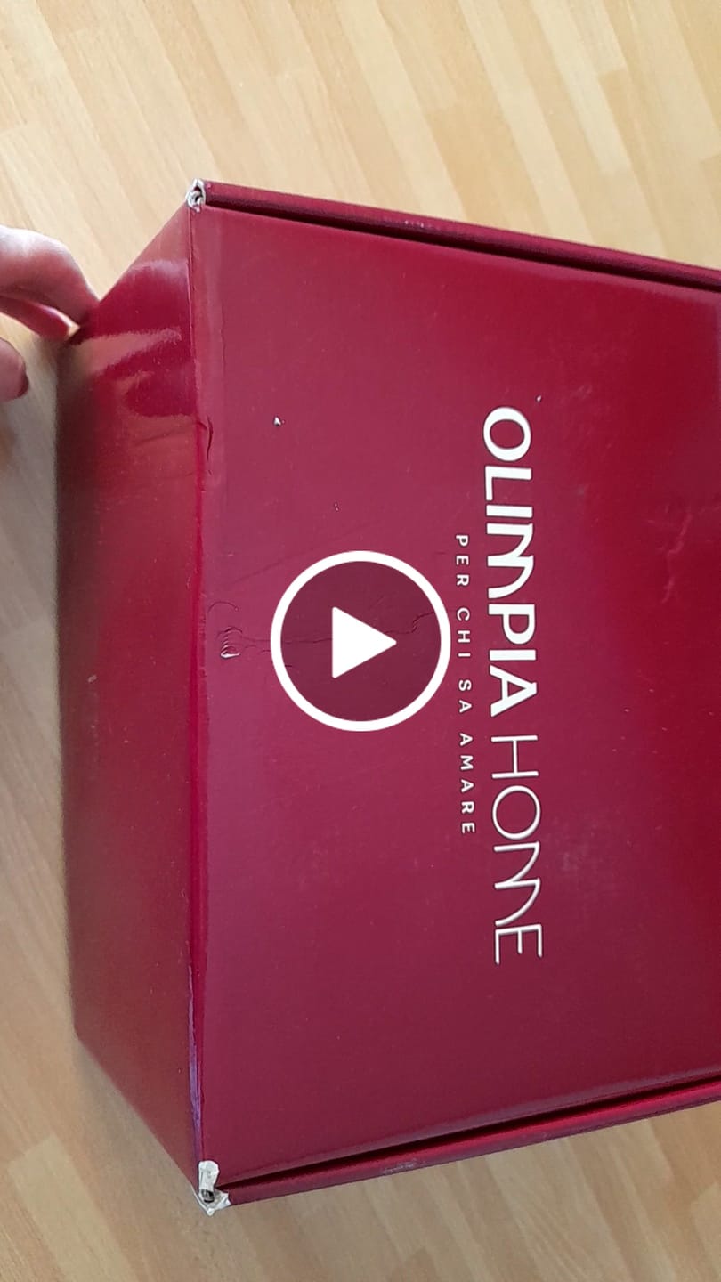 Customer video review of Jasmine - Una Stagione Incantata in Ogni Tua Giornata