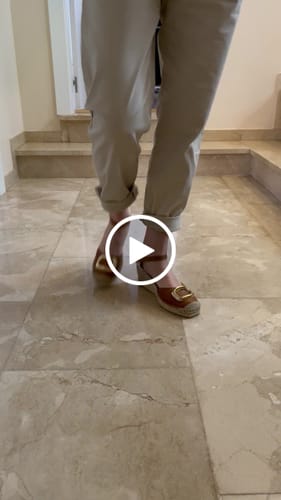 Reseña con vídeo de un cliente sobre Alpargata Ambar Marrón