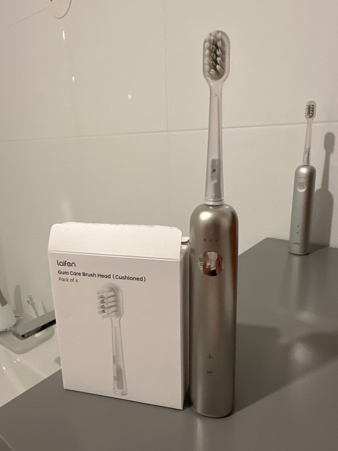 Customer photo review of Laifen Wave Toothbrush Heads