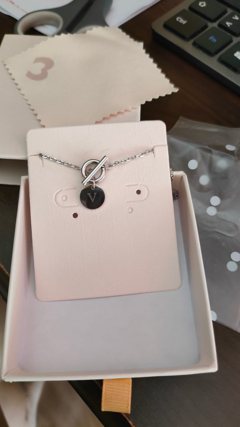 Customer photo review of Pulsera Coraje - Personalizado