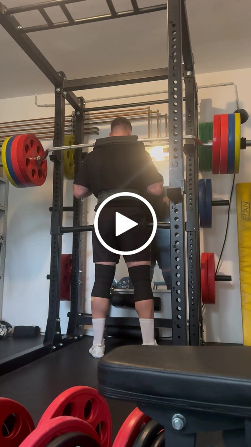 Customer video review of Strength Shop 7mm Inferno Neoprene Knee Sleeves - Black - IPF Approved (Pair)