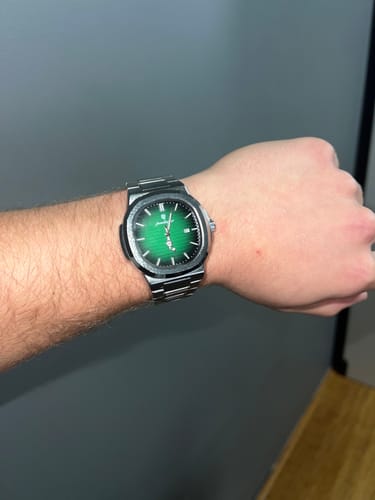 Customer photo review of Lucky Fours® Caspian