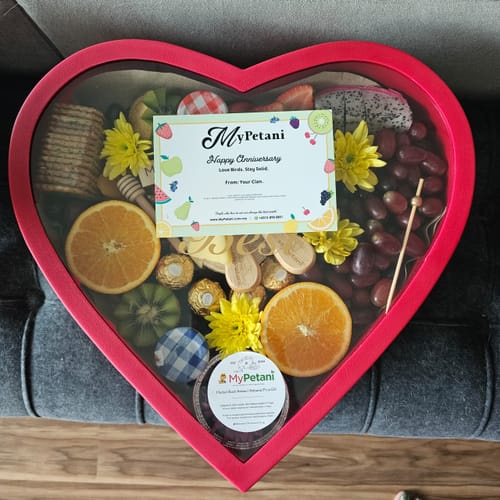 Customer photo review of Bentley Love Cheese Grazing Box (Available in Klang Valley, Seremban, Penang & JB only)