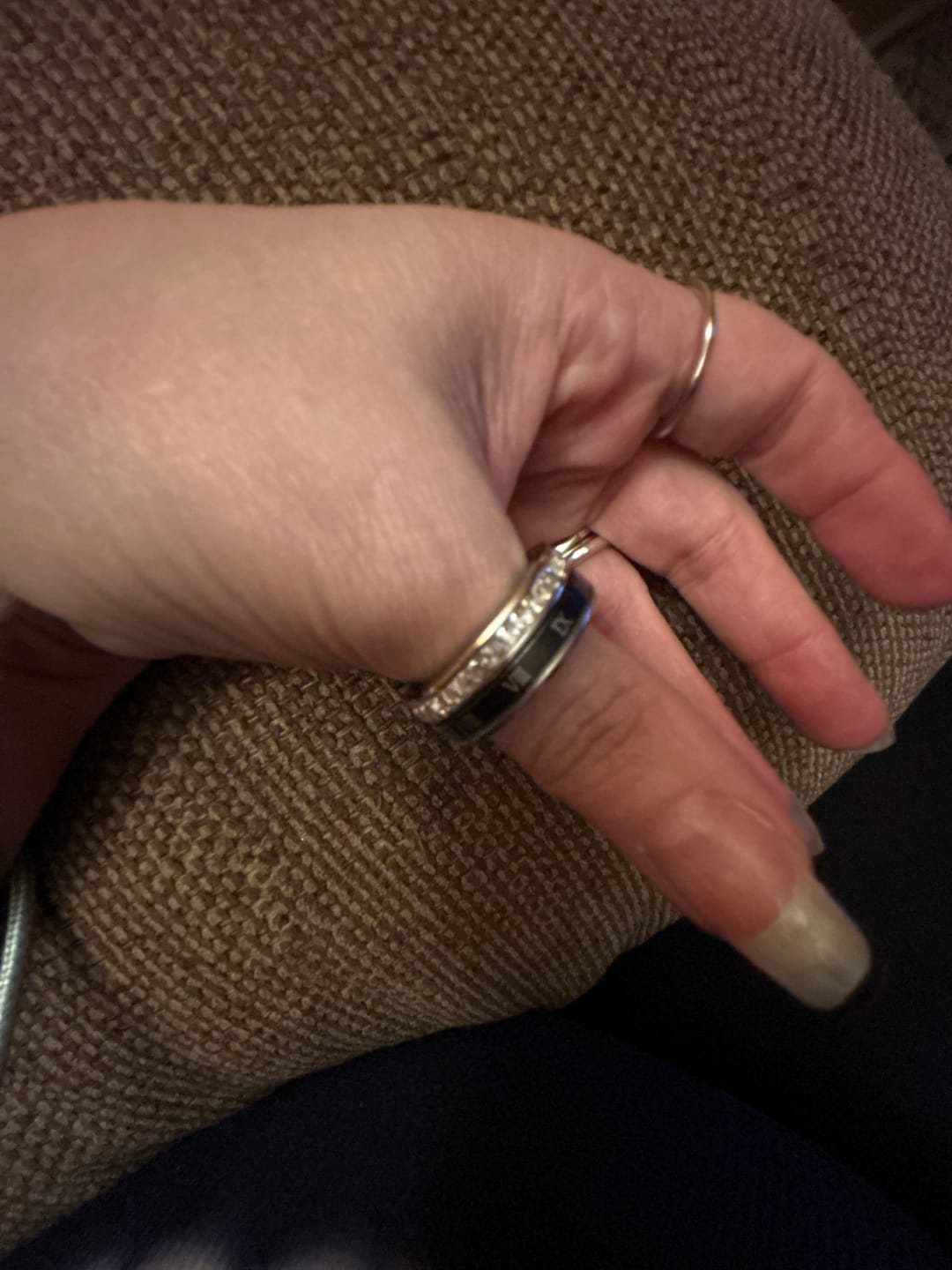 Customer photo review of Pulserive Diamora series Smart Ring, Sleep Tracker, Activity & Fitness Tracker, Blood Pressure& Oxygen Tracker