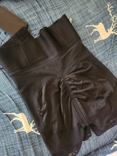 Customer photo review of Valentina 2.0 - Boned Sculpt High-Waist BBL Shorts