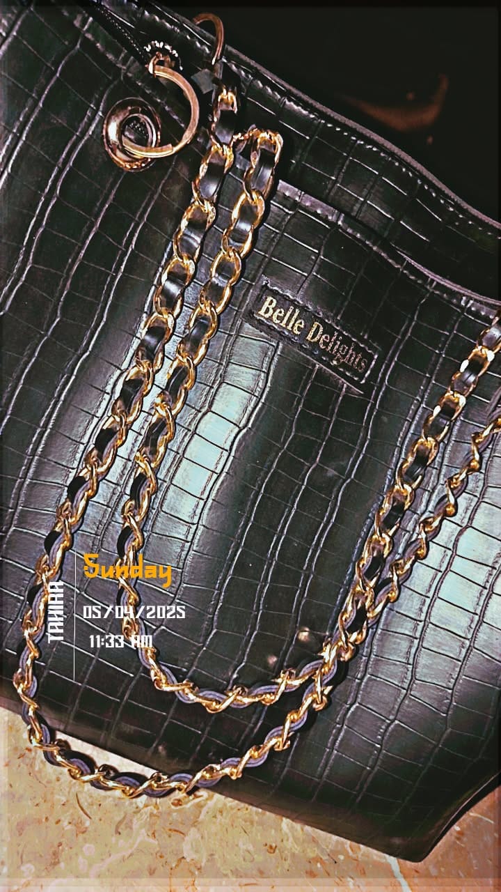 Customer photo review of Black New Wave Tote Bag