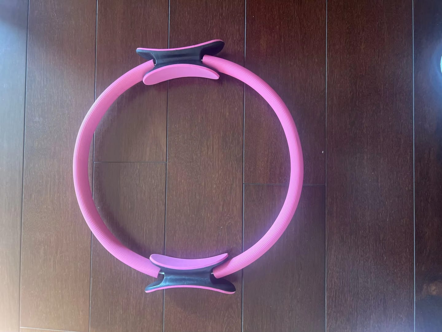 Customer photo review of Pilates Ring – FlexTone Pro