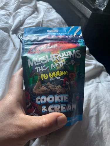 Customer photo review of Cookie & Cream Cookie Mushroom THC-A + THC-P 10,000mg