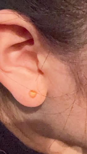 Customer photo review of 14K Gold Color Heart Candy Cartilage Earring 20G