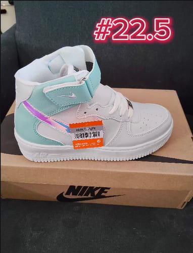 Juan Jose V. review of Tenis 3011 Negro Blanco image 1 out of 1