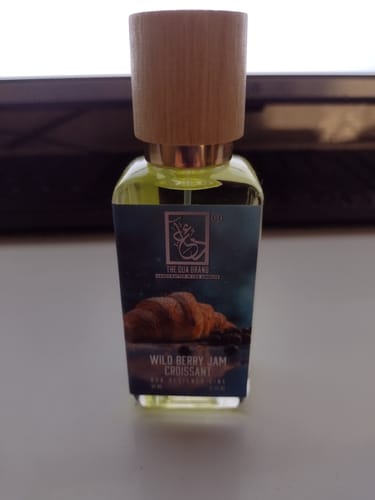 Customer photo review of Wild Berry Jam Croissant