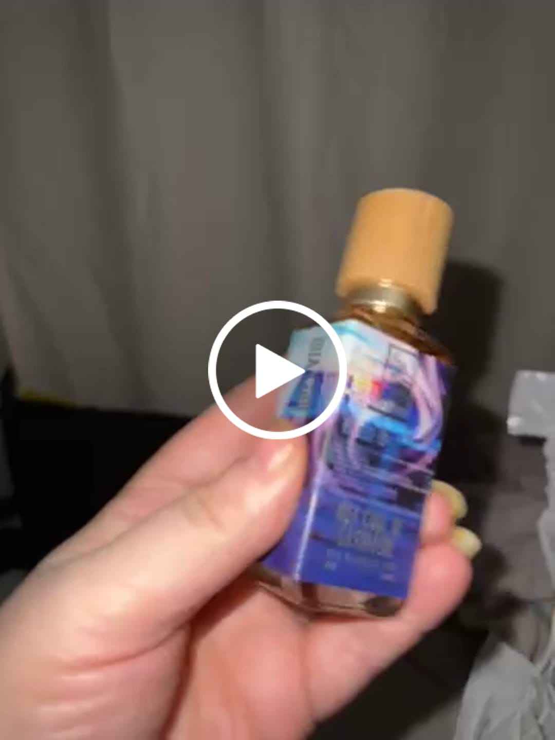Customer video review of Dua Code of Cashmere