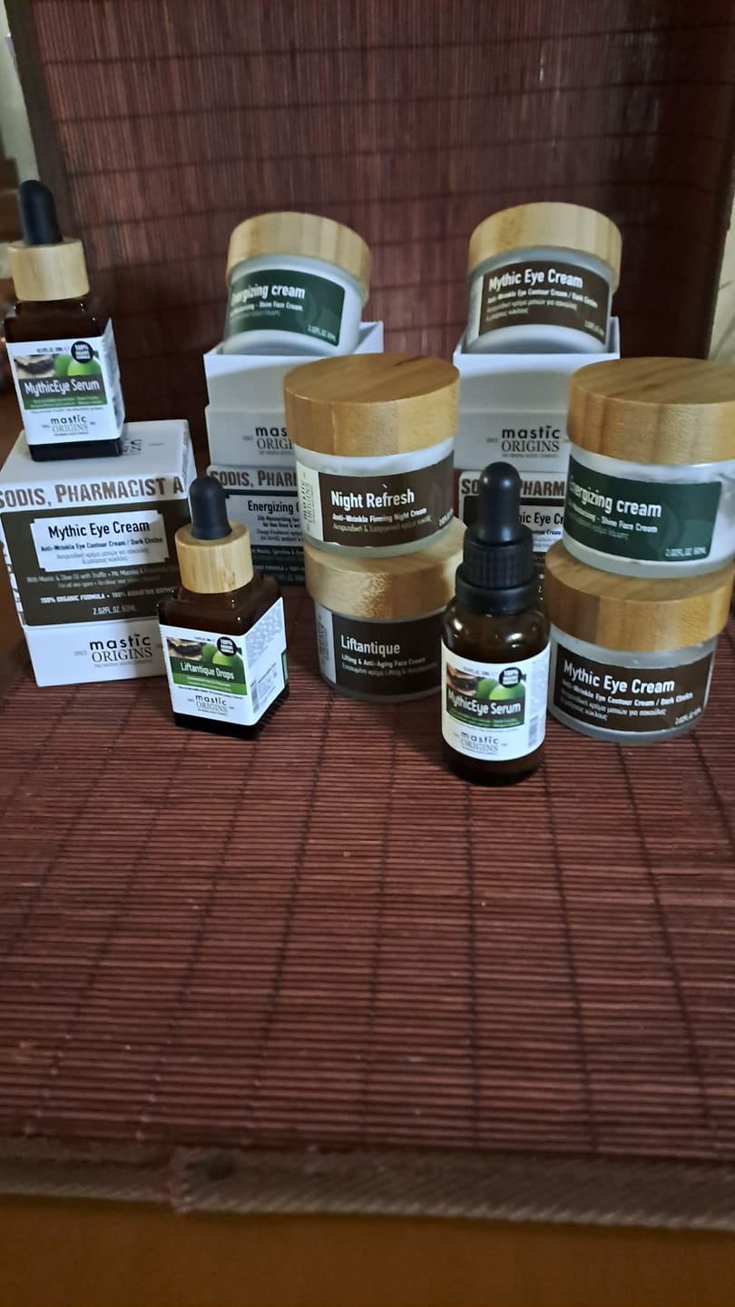 Customer photo review of MythicEye Serum