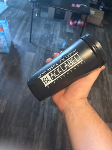 Customer photo review of 5 PRE WORKOUT SAMPLES + SHAKER