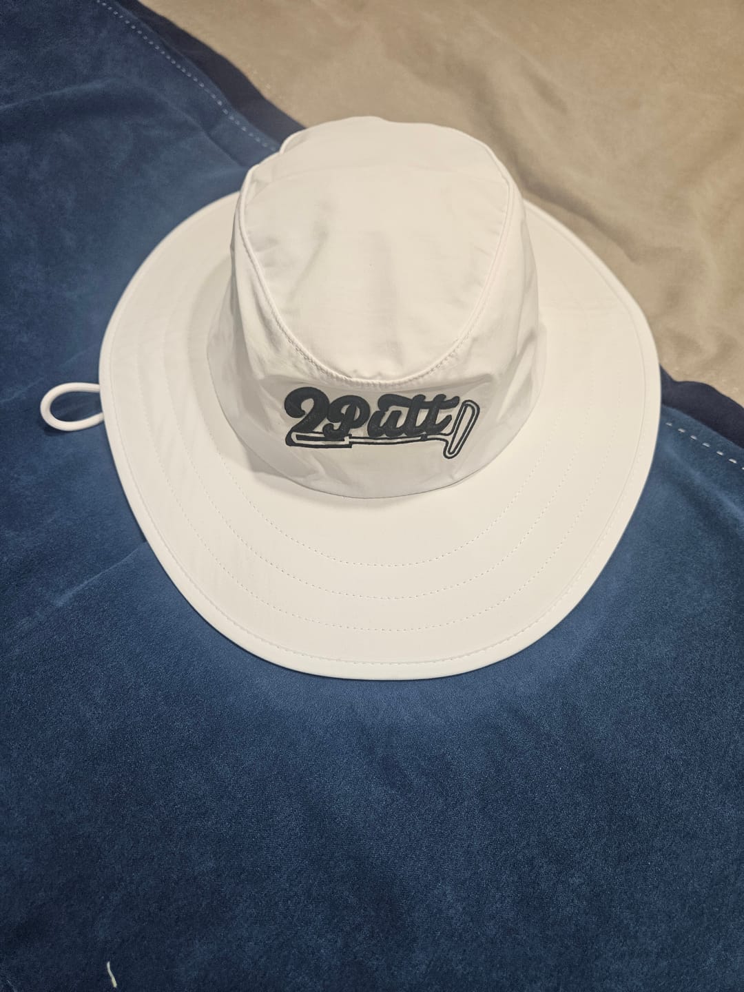 Customer photo review of 2Putt Sun Hat