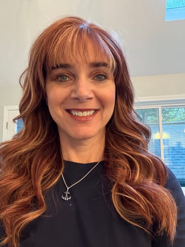 Customer photo review of 16-18" Lace Front Wig "Nicole"