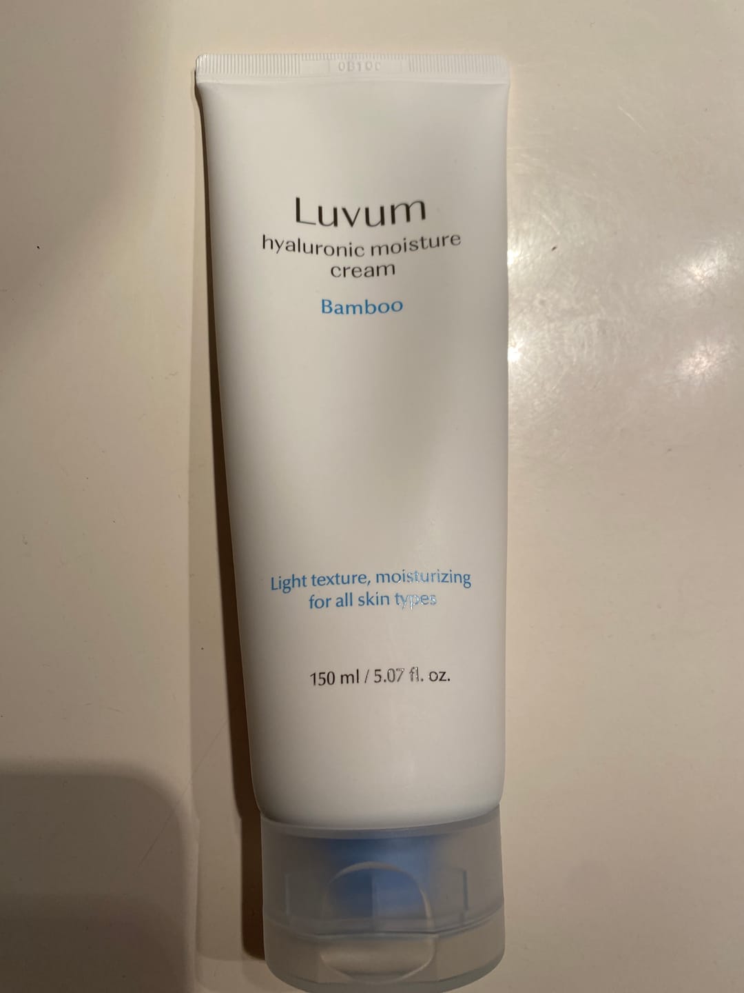 Customer photo review of Luvum Bamboo Hyaluronic Moisture Fuktighetskrem (150ml) - NY og større flaske