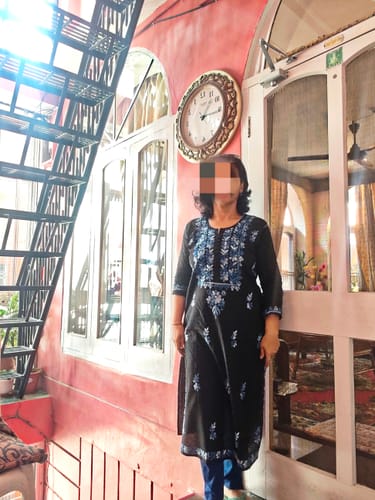 Customer photo review of Gul-e-Jahaan Black & Royal Blue Cotton Kurta