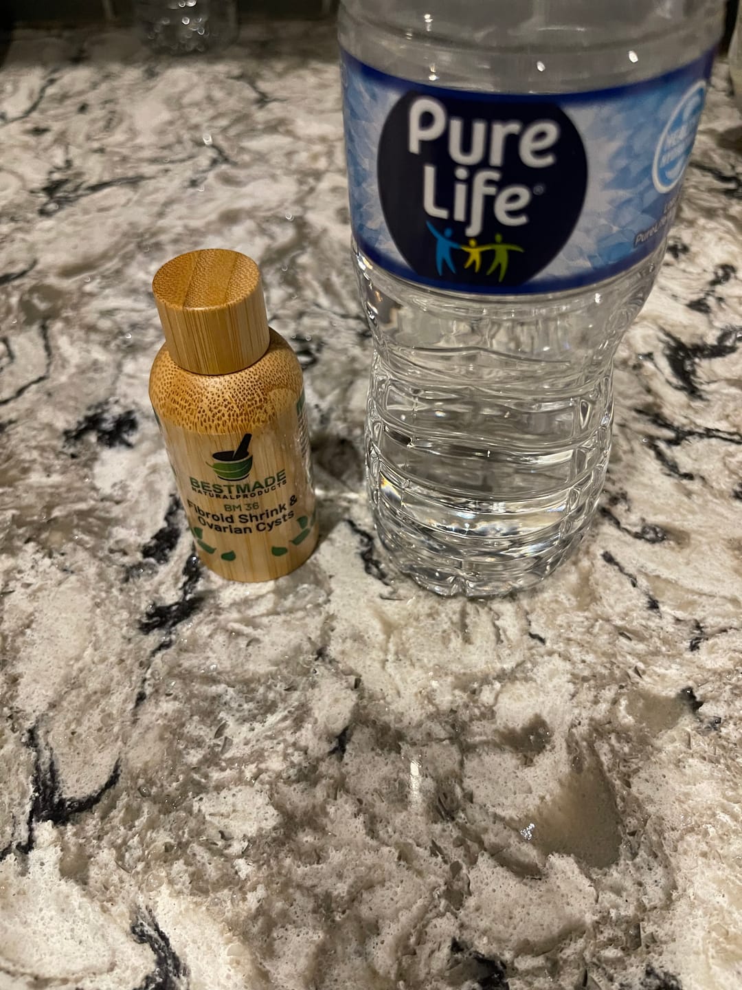 Customer photo review of Fibroid Shrink & Ovarian Cysts, BM36 - Helps Shrink Fibroids and Ovarian Cysts, Balance Estrogen Levels and Prevent Regrowth, Support for Menstrual Pain and Painful Intercourse, 30ml