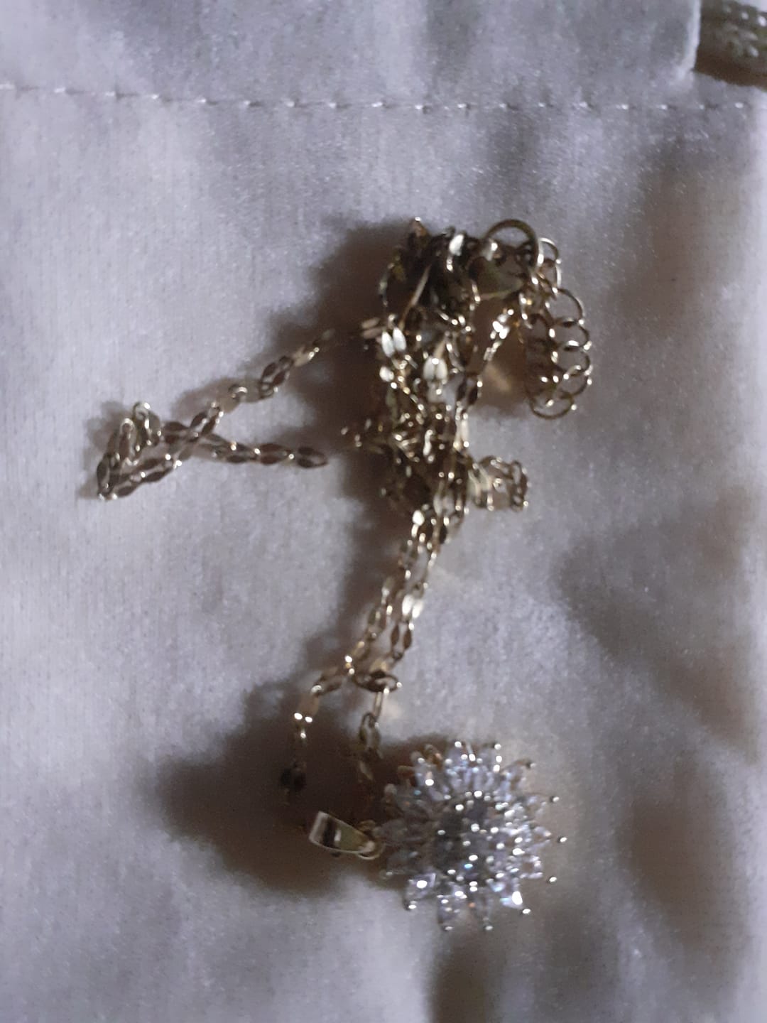 Customer photo review of Collier d'Anxiété en Cristal Sunflower