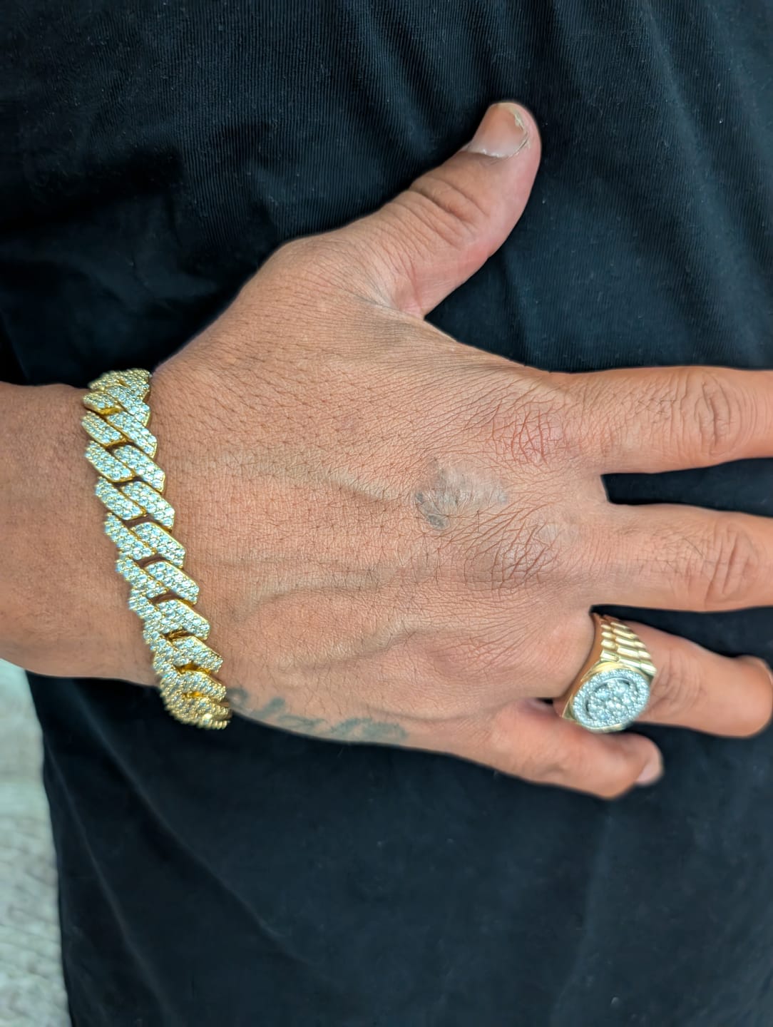 Customer photo review of 14mm Monaco Bracelet - Gold