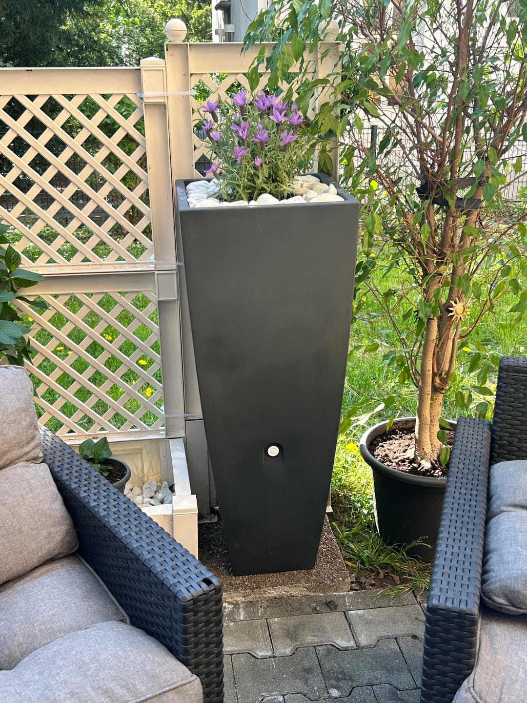 Customer photo review of YourCasa Regentonne 100-200 Liter [PureFlow] - Frostsicher & UV-beständig