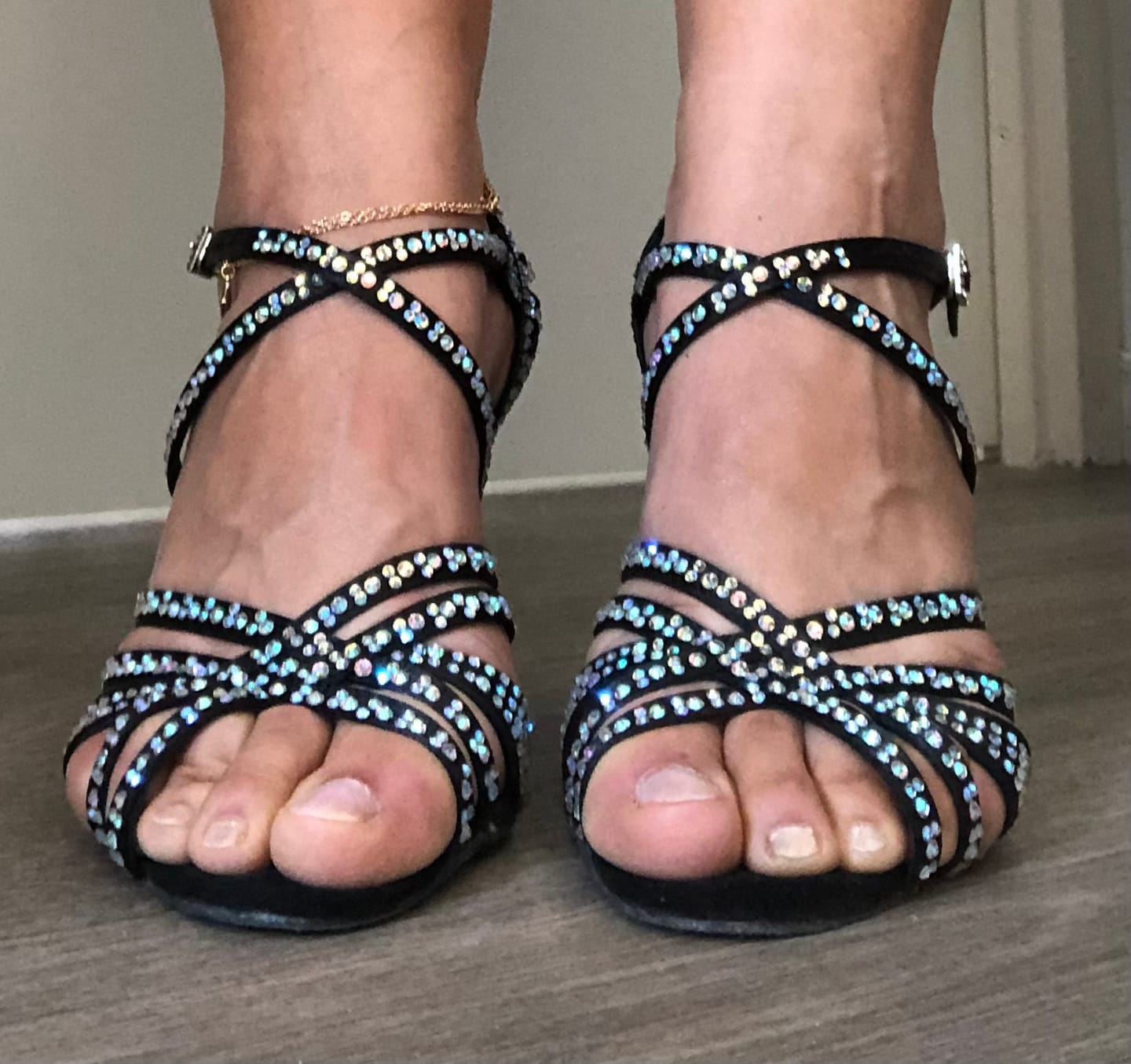 Customer photo review of Chaussures de danse latine en strass - Bellissima