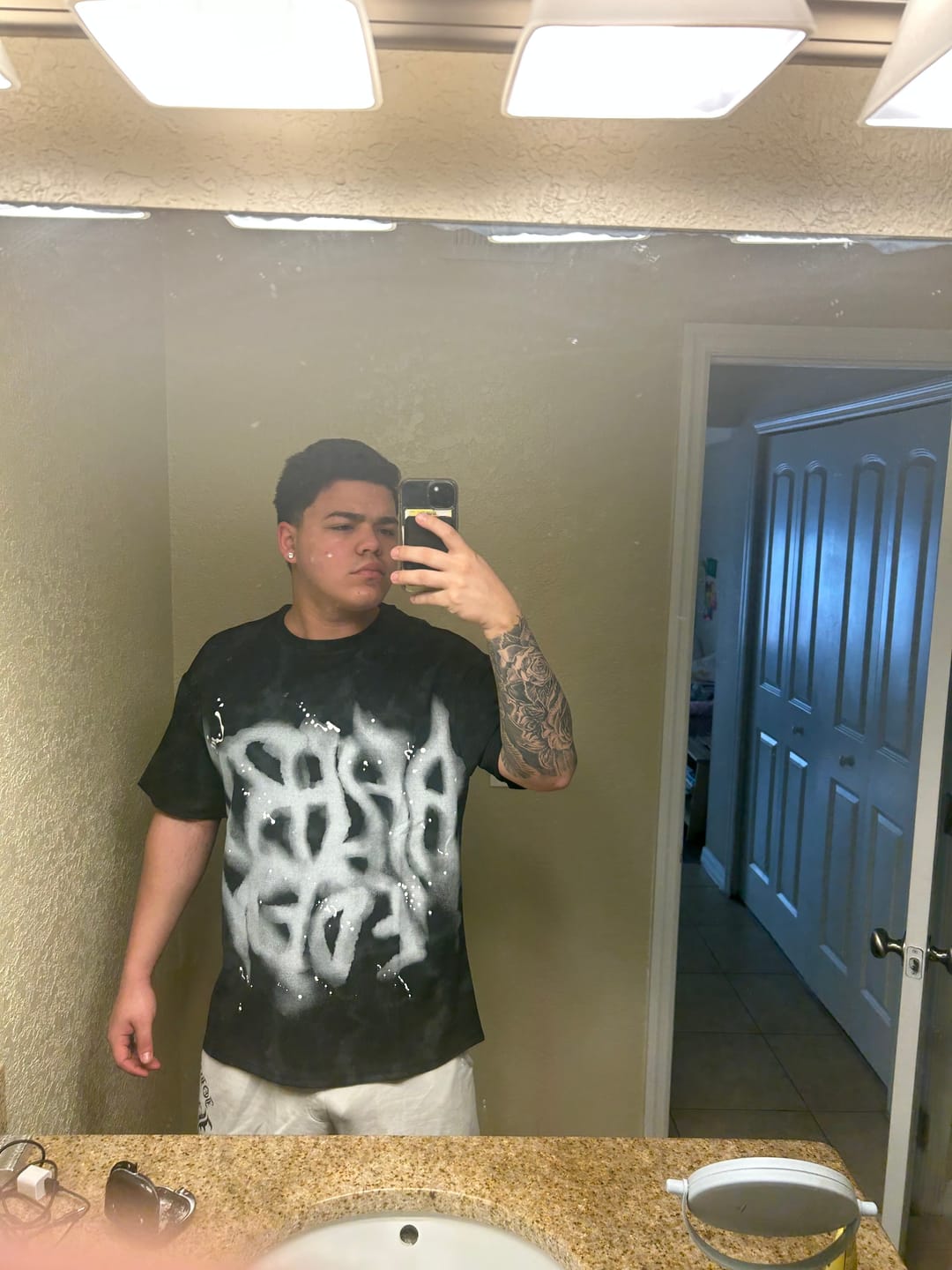 Customer photo review of Aelfric Eden Washed Abstract Graphic Tee