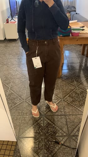 Vanessa P. review of Calça Jeans Slouchy Cacau Marrom Escuro image 1 out of 1