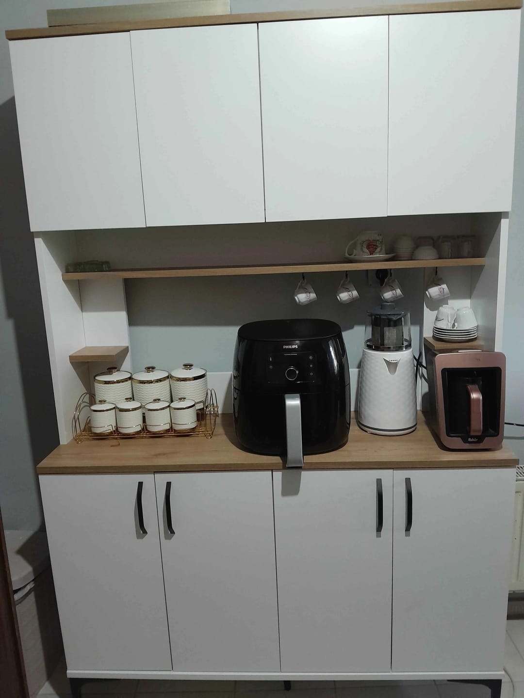 Customer photo review of Rani JE176 Çok Amaçlı Dolap 8 Kapaklı Kiler Mutfak Dolabı Sepet Ceviz - Beyaz