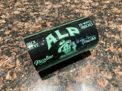 undefined review of Refreshing Chill Nicotine Pouches image 1 out of 2