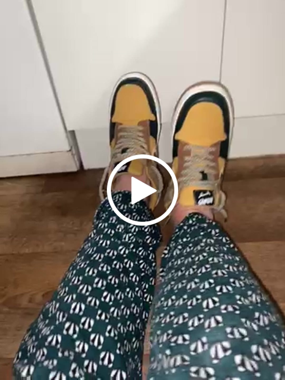 Customer video review of The great wave off Kanagawa inspired sneakers