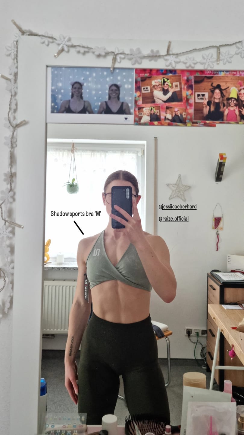 Customer photo review of Shadow Sports Bra Flex