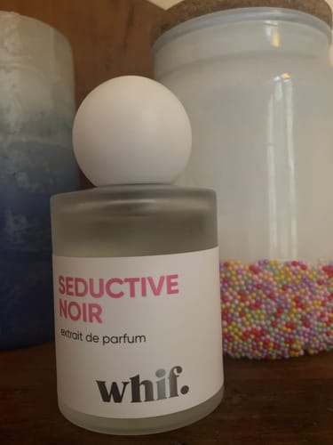 Customer photo review of Seductive Noir