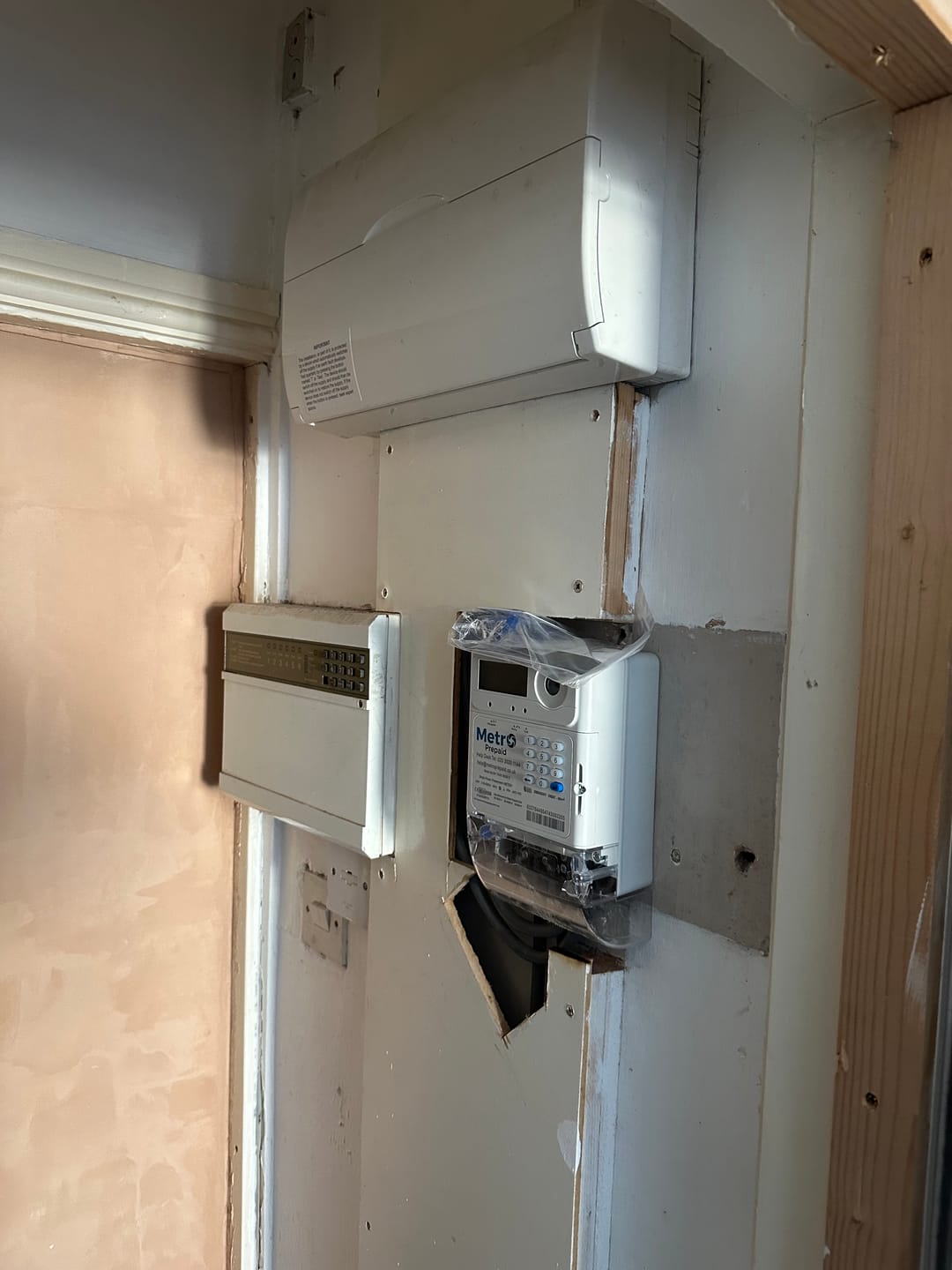 Customer photo review of Metro Prepaid MET001 Single Phase Meter