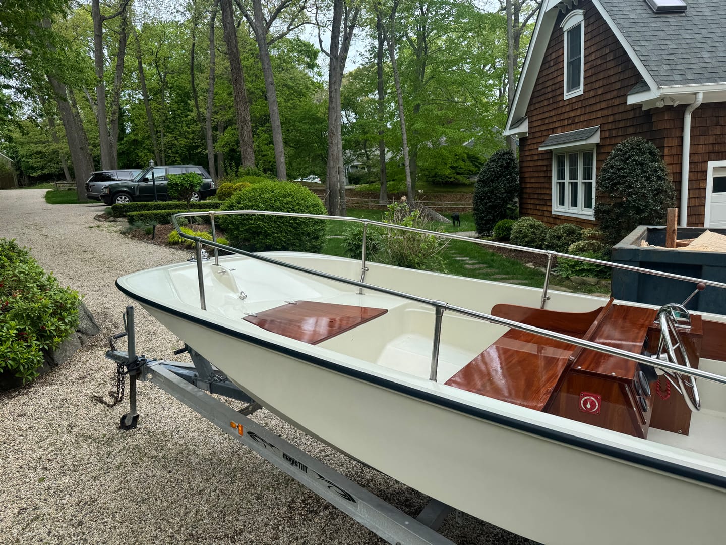 Customer photo review of Boston Whaler 3 Piece OEM Rub Rail - *Off White With Black Insert*  - Fits Classic 9' - 17'