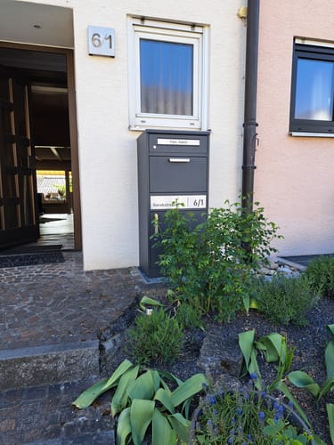 Customer photo review of Variante: mit Namensschild am Briefschlitz