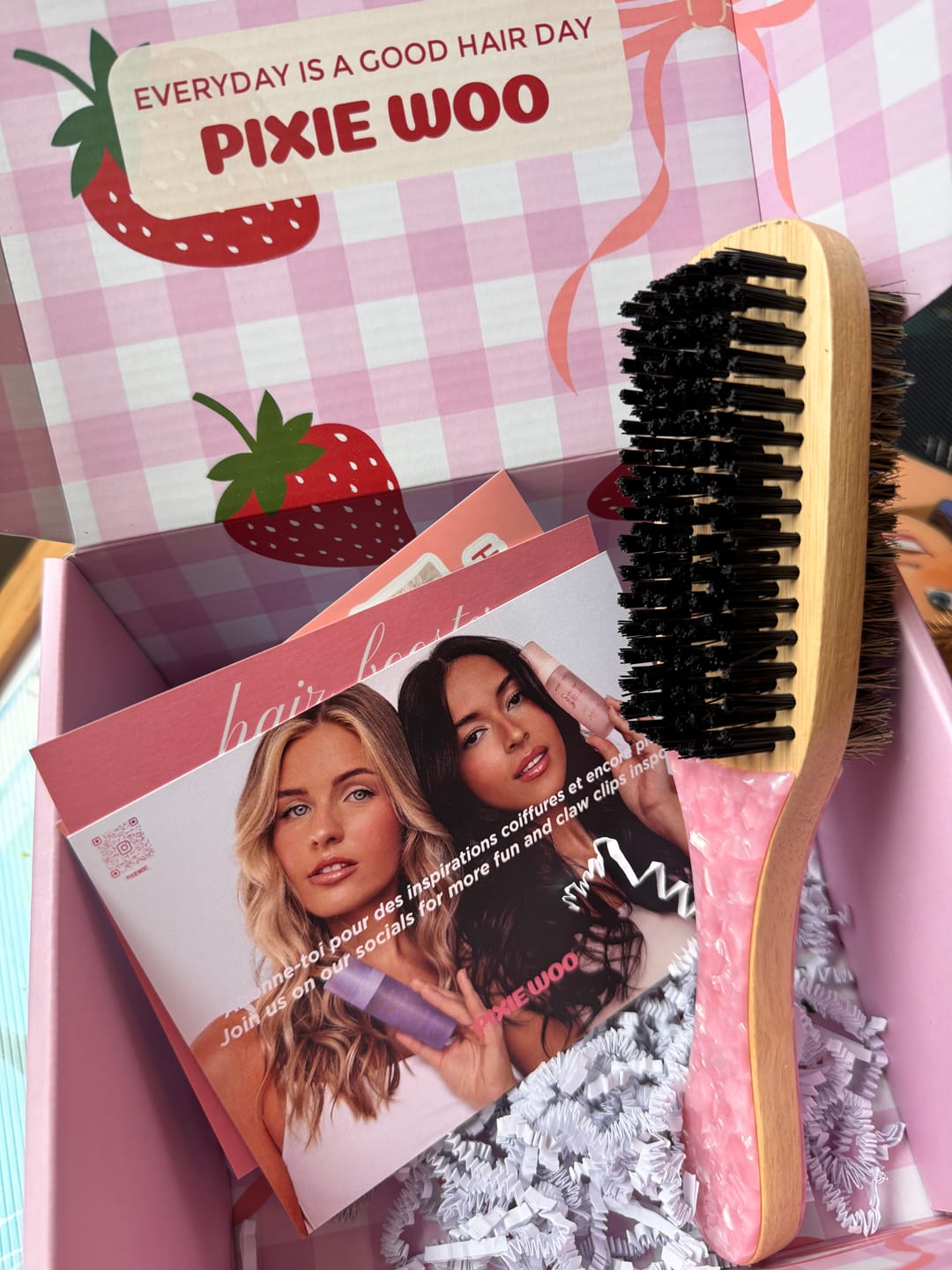 Customer photo review of Double sleek hair brush